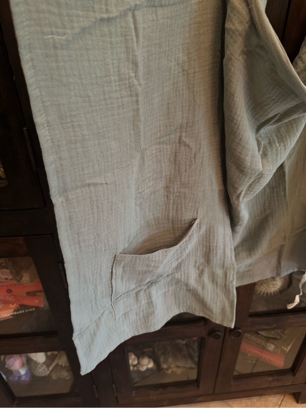 New Light Sage Nursing Cover - Soft Textured Muslin - Picture 4 of 10
